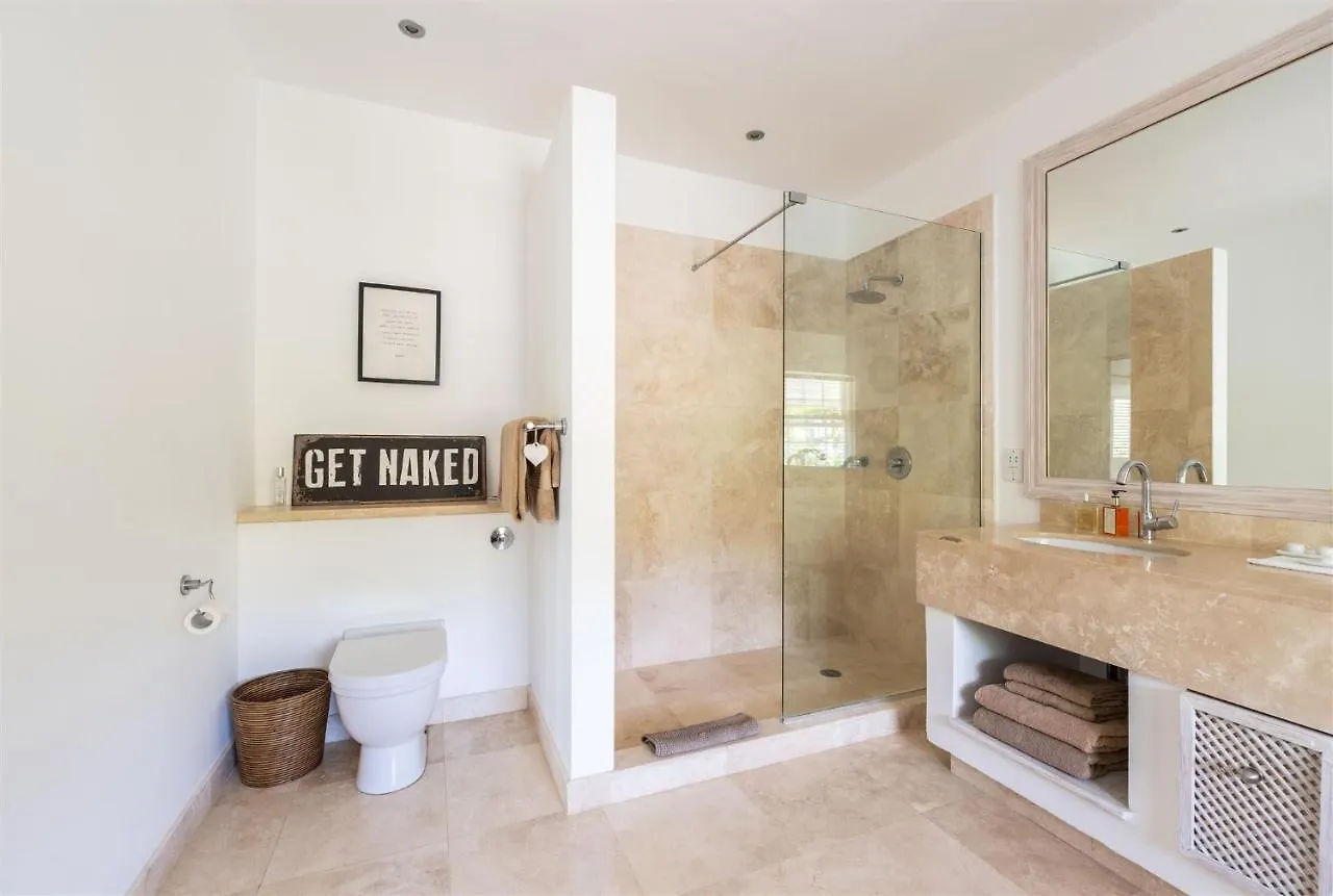 Shimmers, Stunning, Stylish West Coast Villa Saint Peter